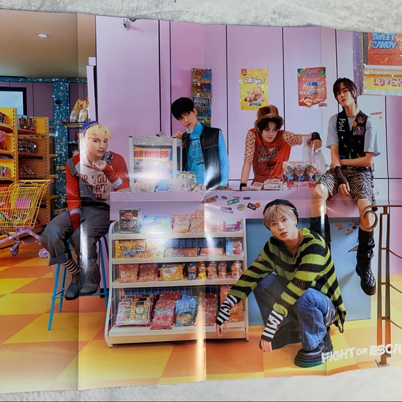 KPop Poster - Tomorrow X Together - Picture 2 of 2